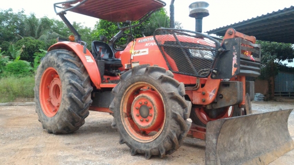 ขาย KUBOTA  M7040 ดันหน้า ผาน6 รถสวยเดิมๆ สนใจสอบถามได้ครับ ราคา 460,000 อ.แกลง ระยอง  DC Tractor Rayong  0818618678,0899347475