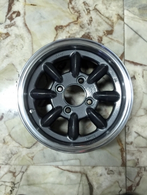 ขายแม็กซ์กล้วย COMPE ขอบ 13" 4 รู 110 กว้าง 5.5" ญี่ปุ่นแท้ ขายแม็กซ์กล้วย COMPE ขอบ 13" 4 รู 110 กว้าง 5.5" ญี่ปุ่นแท้