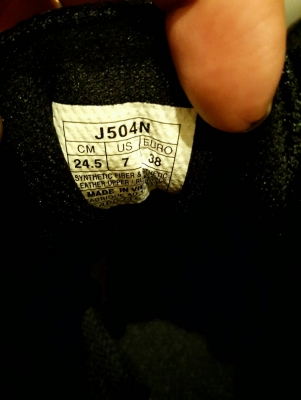 asic รองเท้า เล่น jetski เบา สีดำ asic รองเท้า เล่น jetski เบา สีดำ