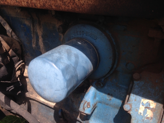 ขายรถไถFORD -5500 (ราคา 185,000บาท) รถสภาพ พร้อมใช้งาน อุปกรณ์ครบพร้อม มีใบมีดดันหน้า ผาน7สภาพดีเครื่องแรงดี ระบบไฮดรอลิกส์ดี คูณ ชัยยา โทร 081-9972972 089-8451778