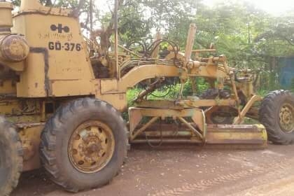 KOMATSU GD37-6H