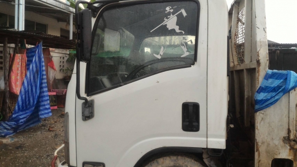 รถบรรทุกดั้ม 6 ล้อ ISUZU ดั้ม 3 คิว เครื่อง 130 ปี 52 รถบรรทุกดั้ม 6 ล้อ ISUZU ดั้ม 3 คิว เครื่อง 130 ปี 52