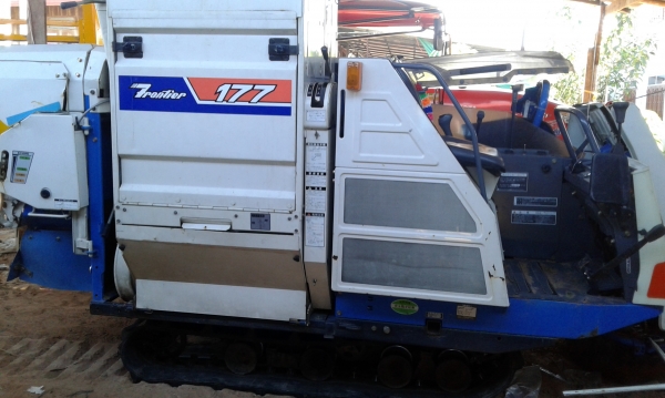 อาจารย์ มานะ เมืองสกลนคร รับไปทำกิจการตัวเองแล้วครับ ขายด่วนครับใช้งานปกติทุกอย่างครับ คนจองใว้เปลี่ยนเอารถคันใหญ่ครับ ขอลงใหม่ครับ