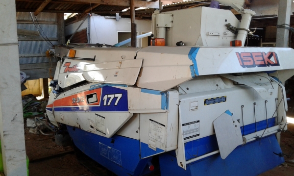 อาจารย์ มานะ เมืองสกลนคร รับไปทำกิจการตัวเองแล้วครับ ขายด่วนครับใช้งานปกติทุกอย่างครับ คนจองใว้เปลี่ยนเอารถคันใหญ่ครับ ขอลงใหม่ครับ