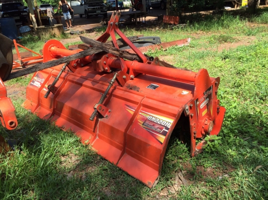Kubota M7040 แยกขายเฉพาะโรตารี่ครับรุ่น Rx220H สวยเหมือนใหม่พร้อมยอยปั่น