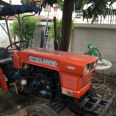 ขายแล้วครับรถไถคูโบต้า L2201G อุปกรณ์ครบ เครื่องฟิต