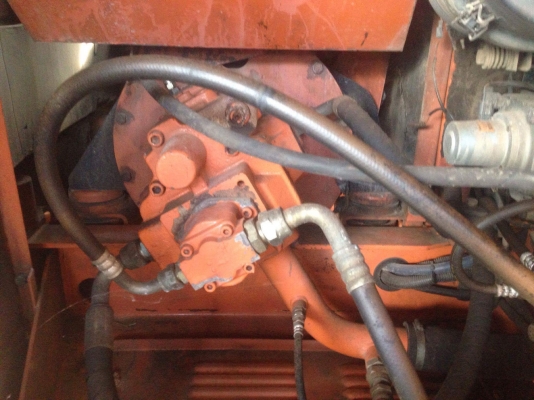 ขายรถแม็คโค HITACHI ex60-2