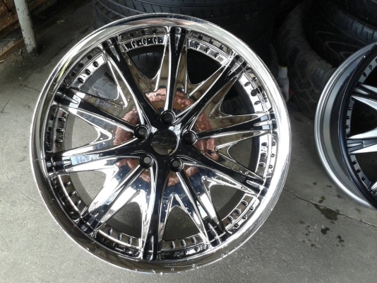 ล้อใหม่ขอบ20นิ้ว5รู114 ชุดนี้ ราคา 8000 บาท