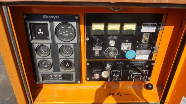 ขายเครื่องปั่นไฟมือสองจากญี่ปุ่นสภาพเดิมๆพร้อมใช้งานราคาไม่แรง