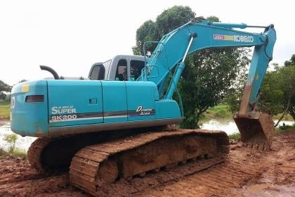 ขายรถแบคโค SK200 YN10 มาร์คซิก รถสวยสภาพดีมาก เอกสารพร้อมโอน ราคา1,650,000 สนใจโทร 090-8588220คุณนะ 093-3258446คุณบิว หรือเข้าดูสินค้าอื่นๆได้ที่ www.narong2truck.com หรือ www.truck.in.th/498 หรือเพจFacebook ณรงค์ ซื้อขายรถมือสอง (เว็บไซต์ส่วนตัว) หรือFac