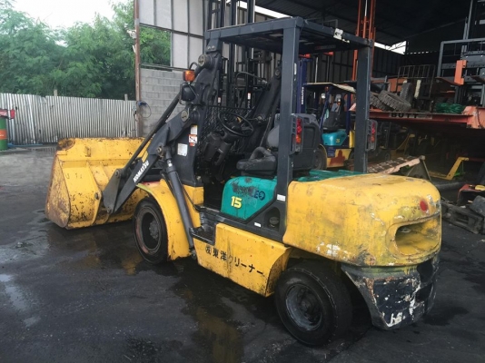 รถตัก KOMATSU SD15T-5 รถเก่าญี่ปุ่น รถปี 2007 ดีเซล เกียร์ออโต้ รถตัก KOMATSU SD15T-5 รถเก่าญี่ปุ่น รถปี 2007 ดีเซล เกียร์ออโต้