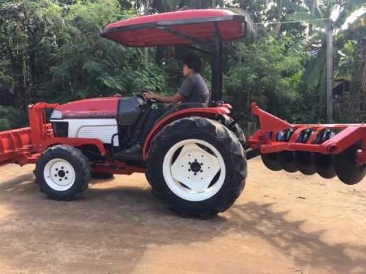 รถไถมือสอง ขายรถไถยันม่าร์35แรงสวยๆมีอุปกรณ์ หน้า หลังราคา195000บาท พร้อมใช้งานสวยๆครับ สนใจ โทร081-365-5997 อำพร พาเจริญ ต. วังบัว อ. คลองขลุงจ.กำแพงเพชร ดูสินค้าเพิ่มเติมได้ที่ (http://buasorn.truck2hand.com) รถไถมือสอง ขายรถไถยันม่าร์35แรงสวยๆมีอุปกรณ์ หน้า หลังราคา195000บาท พร้อมใช้งานสวยๆครับ สนใจ โทร081-365-5997 อำพร พาเจริญ ต. วังบัว อ. คลองขลุงจ.กำแพงเพชร ดูสินค้าเพิ่มเติมได้ที่ (http://buasorn.truck2hand.com)