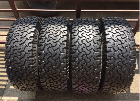 ยาง All BF Goodrich 265 70 17 กลางปี14 ดอกเต็ม ติดหนวด ราคาไม่แพง