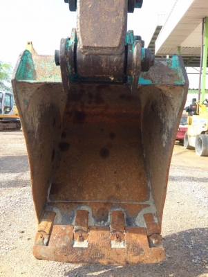 ขายรถแบคโฮ KOBELCO SK60SR คอลโทรลสั้น มีลายหัวกระแทก รถนอกนำเข้าเองจากญี่ปุ่น สภาพสวยพร้อมใช้ มีVDOครับ