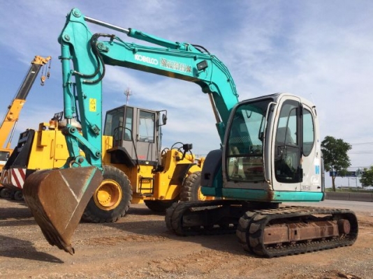 ขายรถแบคโฮ KOBELCO SK60SR คอลโทรลสั้น มีลายหัวกระแทก รถนอกนำเข้าเองจากญี่ปุ่น สภาพสวยพร้อมใช้ มีVDOครับ