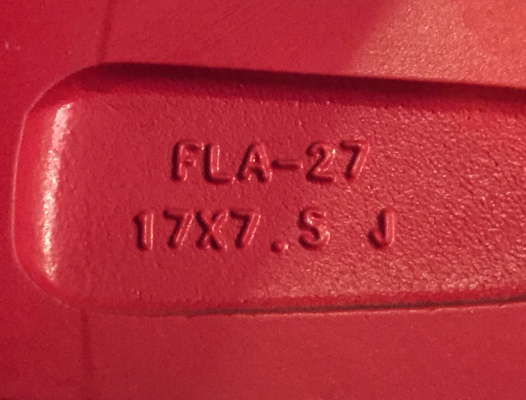 ล้อใหม่ Vossen ขอบ17 สีดำก้านแดง ราคาเร้าใจ