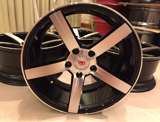 ล้อใหม่ Vossen ขอบ17 ราคาเร้าใจ
