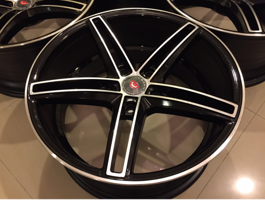 ล้อใหม่ Vossen ขอบ17 รุ่นใหม่ ราคาไม่แพง ล้อใหม่ Vossen ขอบ17 รุ่นใหม่ ราคาไม่แพง