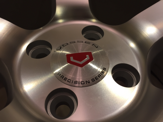 ล้อใหม่ Vossen ลาย5ก้าน ขอบ17 ราคาไม่แพง