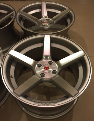 ล้อใหม่ Vossen ลาย5ก้าน ขอบ17 ราคาไม่แพง