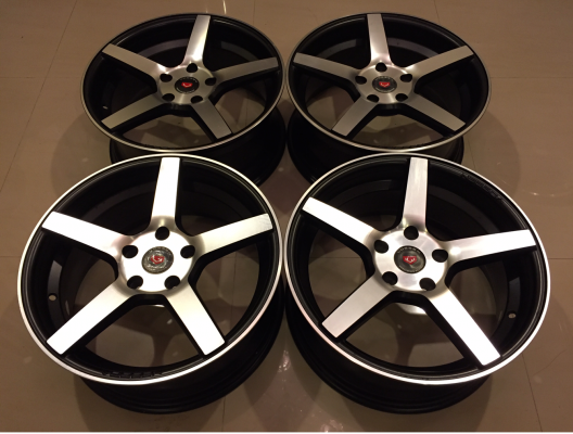 ล้อใหม่ Vossen ขอบ17 ก้านเงินร่องดำ ราคาเร้าใจ ล้อใหม่ Vossen ขอบ17 ก้านเงินร่องดำ ราคาเร้าใจ