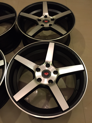 ล้อใหม่ Vossen ขอบ17 ก้านเงินร่องดำ ราคาเร้าใจ ล้อใหม่ Vossen ขอบ17 ก้านเงินร่องดำ ราคาเร้าใจ