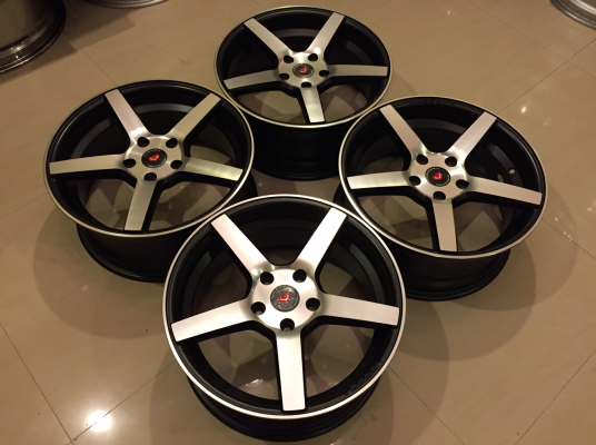 ล้อใหม่ Vossen ขอบ17 ก้านเงินร่องดำ ราคาเร้าใจ ล้อใหม่ Vossen ขอบ17 ก้านเงินร่องดำ ราคาเร้าใจ