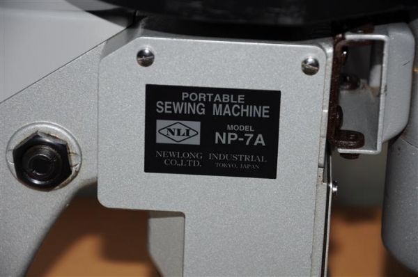 เครื่องเย็บกระสอบแบบมือถือ ของญี่ปุ่นแท้ๆ ยี่ห้อ NEWLONG รุ่น NP-7A MADE IN JAPAN