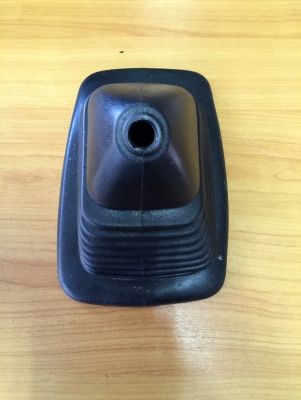 ขายยางหุ้มเกียร์ธรรมดารถไดฮัทสุ MIRA L80 ใส่มิล่าบ้านเรา ขายยางหุ้มเกียร์ธรรมดารถไดฮัทสุ MIRA L80 ใส่มิล่าบ้านเรา