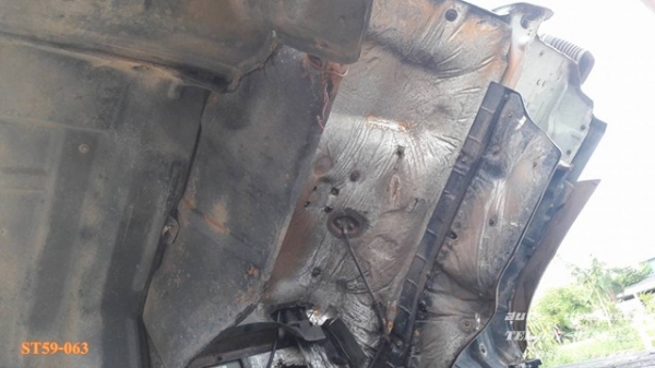 ขายด่วน รถบรรทุก 10 ล้อ HINO FM3H 195 แรง / 2 เพลา  สภาพเดิมๆสวย พร้อมใช้  ราคาสุดคุ้ม