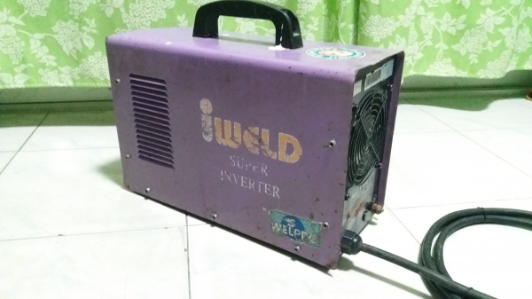 ตู้เชื่อม ยี่ห้อ IWELD ระบบซุปเปอร์อินเวอร์เตอร์ ขนาด 160 แอมป์ สภาพพร้อมใช้งานครับ ตู้เชื่อม ยี่ห้อ IWELD ระบบซุปเปอร์อินเวอร์เตอร์ ขนาด 160 แอมป์ สภาพพร้อมใช้งานครับ
