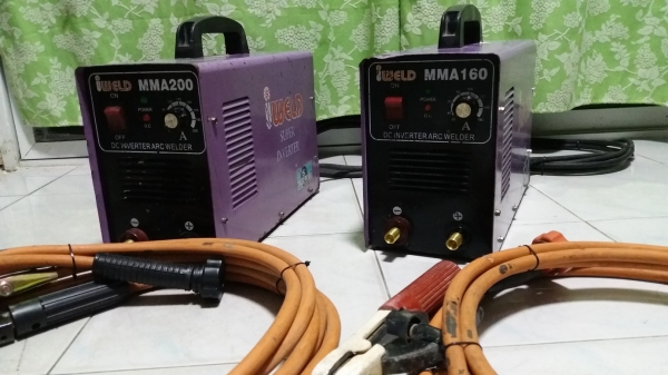 ตู้เชื่อม ยี่ห้อ IWELD ระบบซุปเปอร์อินเวอร์เตอร์ ขนาด 160 แอมป์ สภาพพร้อมใช้งานครับ