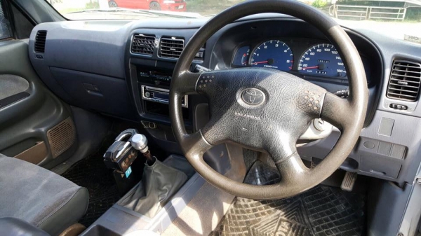 ขายโตโยต้าไทเกอร์ พรีรันเนอร์ ปี 2001 รุ่นท็อป abs airbag เครื่องดีเซล 3000 EFI ขายโตโยต้าไทเกอร์ พรีรันเนอร์ ปี 2001 รุ่นท็อป abs airbag เครื่องดีเซล 3000 EFI