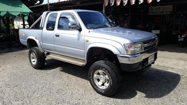 ขายโตโยต้าไทเกอร์ พรีรันเนอร์ ปี 2001 รุ่นท็อป abs airbag เครื่องดีเซล 3000 EFI ขายโตโยต้าไทเกอร์ พรีรันเนอร์ ปี 2001 รุ่นท็อป abs airbag เครื่องดีเซล 3000 EFI