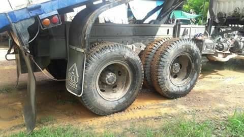 ขายรถ 10ล้อ 227 ท้ายเดิมมีระบบลากลูก เครื่องเดิม ขายรถ 10ล้อ 227 ท้ายเดิมมีระบบลากลูก เครื่องเดิม