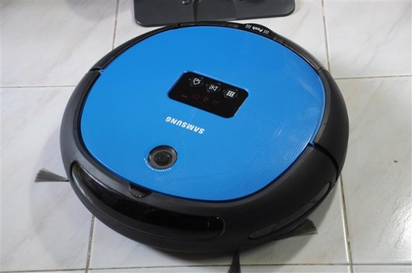 Robot หุ่นยนต์ดูดฝุ่นทำควมสะอาด SAMSUNG มือสองสภาพสวยมาก