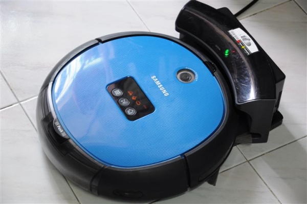 Robot หุ่นยนต์ดูดฝุ่นทำควมสะอาด SAMSUNG มือสองสภาพสวยมาก Robot หุ่นยนต์ดูดฝุ่นทำควมสะอาด SAMSUNG มือสองสภาพสวยมาก