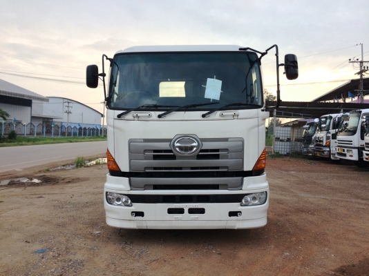 ขาย HINO-S700 -12ล้อ 2เพลา เครื่อง P11C-320 รถยังไม่เคยใช้งานในไทย  เอกสารครบพร้อมโอนทุกคัน