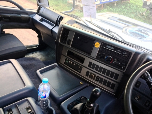 ขาย HINO-S700 -12ล้อ 2เพลา เครื่อง P11C-320 รถยังไม่เคยใช้งานในไทย  เอกสารครบพร้อมโอนทุกคัน