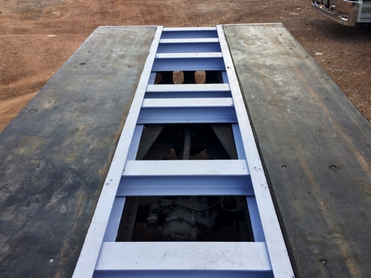 ขายรถ10ล้อ2เพลา HINO-FM221 เครื่องEM100-220แรง เกียร์เดิมมีเกียร์พิเศษ