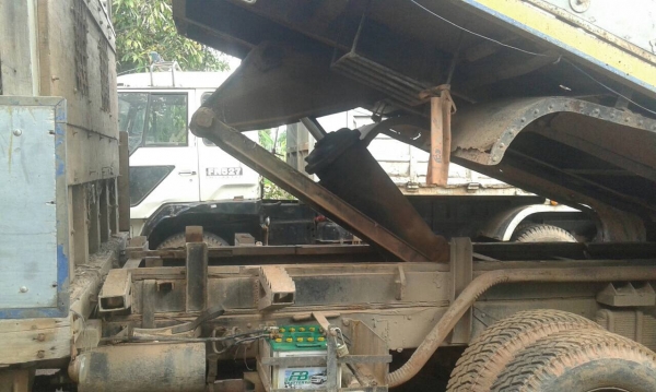 ขาย 10 ล้อดั้ม หัวยาว 2 เพลา ช่วงล่างเดิม เครื่อง 6BB1 145 แรงม้า มีสโลว์กลาง พาวเวอร์ ทะเบียนพร้อมโอน