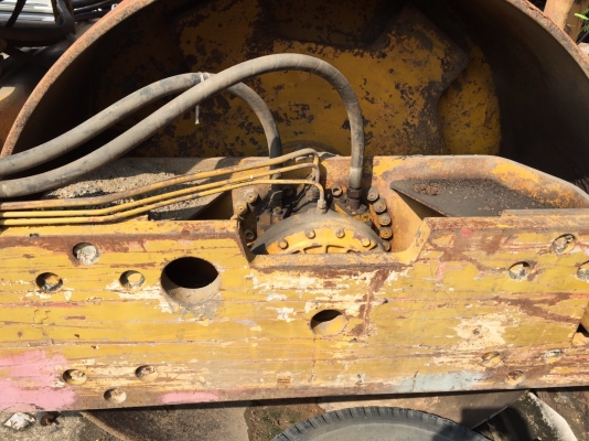 ขายรถบด 10 ตัน 2 เพลา 2 เปลือก STA VV 900 เครื่องขมิ้น 6 สูบ เอกสารอินวิย รถสะภาพดี พร้อมใช้ ราคา.680000 สนใจรีบจองด่วน