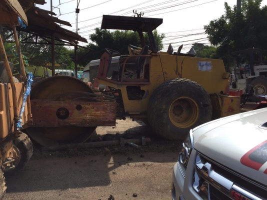 ขายรถบด 10 ตัน 2 เพลา 2 เปลือก STA VV 900 เครื่องขมิ้น 6 สูบ เอกสารอินวิย รถสะภาพดี พร้อมใช้ ราคา.680000 สนใจรีบจองด่วน