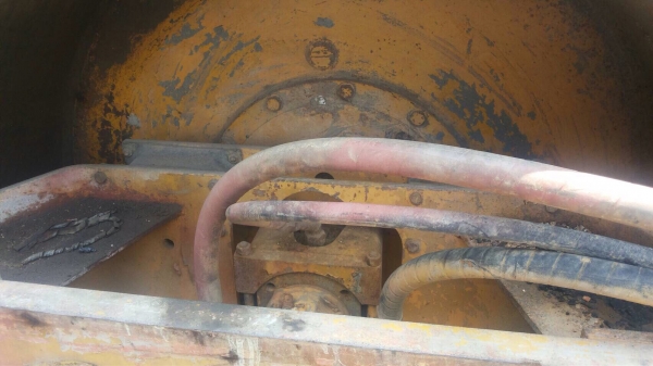 ขายรถบด 10 ตัน 2 เพลา 2 เปลือก STA VV 900 เครื่องขมิ้น 6 สูบ เอกสารอินวิย รถสะภาพดี พร้อมใช้ ราคา.680000 สนใจรีบจองด่วน