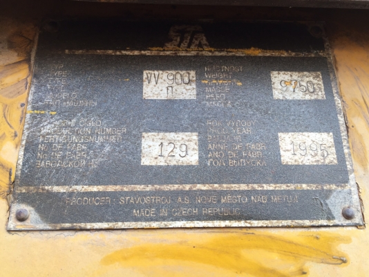 ขายรถบด 10 ตัน 2 เพลา 2 เปลือก STA VV 900 เครื่องขมิ้น 6 สูบ เอกสารอินวิย รถสะภาพดี พร้อมใช้ ราคา.680000 สนใจรีบจองด่วน