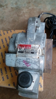 กบไฟฟ้า MAKITA รุ่น 1600 3 นิ้ว