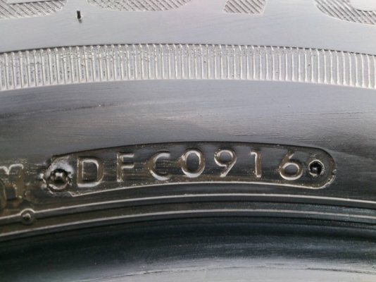 ขายยาง265/65R17 บริดสโตน อีโคเปีย ปี16 ดอกยางหนาสดไม่ร้าวไม่แตกลายไม่มีปะ สวยๆจำนวน 1 ชุด ขายยาง265/65R17 บริดสโตน อีโคเปีย ปี16 ดอกยางหนาสดไม่ร้าวไม่แตกลายไม่มีปะ สวยๆจำนวน 1 ชุด