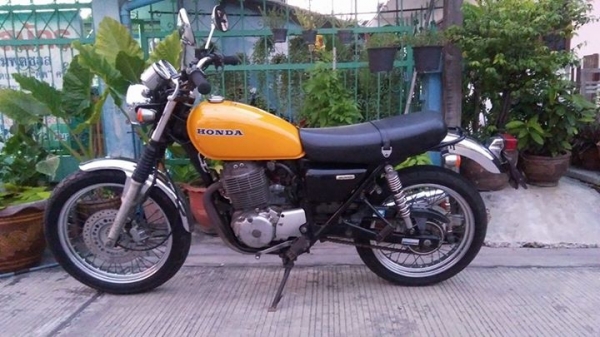 ขาย Honda CB400SS เก่าญี่ปุ่นเดิมๆสภาพสวยพร้อมใช้งานราคา 52000 บาท