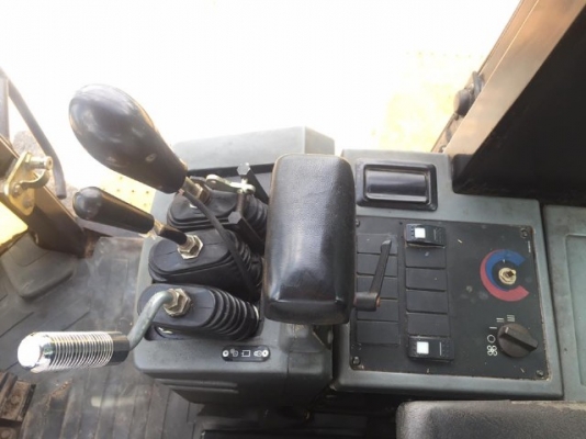 รถตักล้อยาง CAT 938G สภาพสวยพร้อมใช้