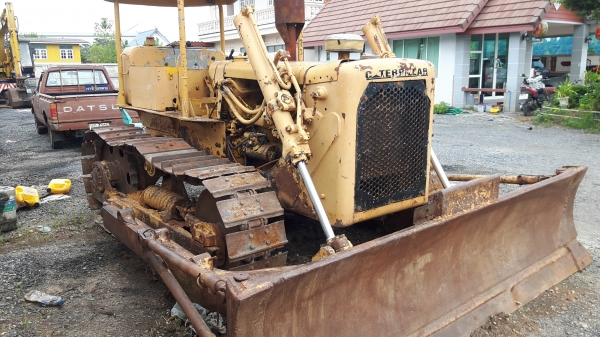 ขายแทรกเตอร์Cat D4